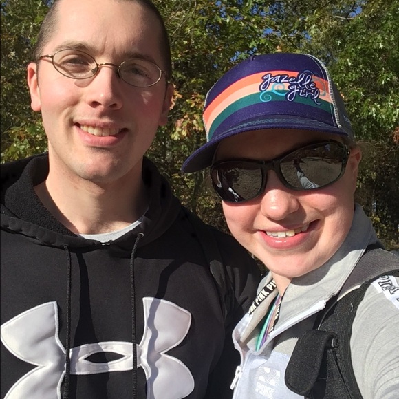 Meet your Posher, Sara - Picture 2 of 6